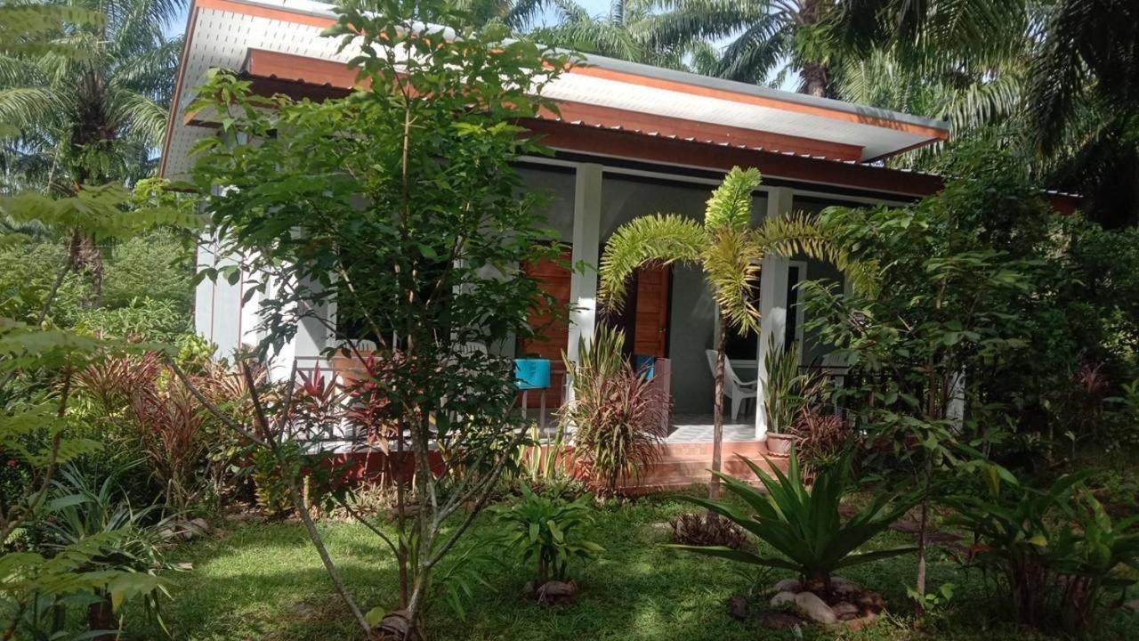 Mada Lanta Mai Keaw Hotel Ko Lanta Екстериор снимка