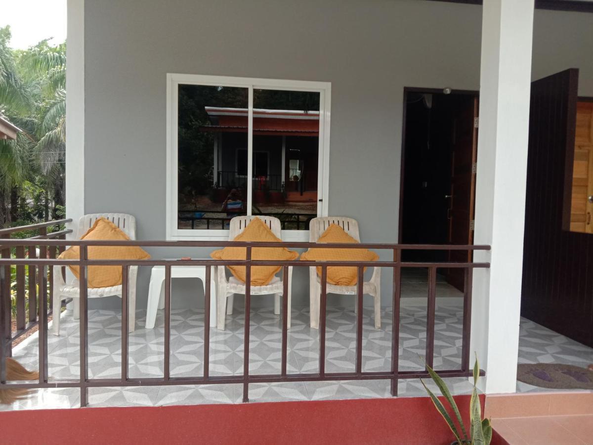 Mada Lanta Mai Keaw Hotel Ko Lanta Екстериор снимка